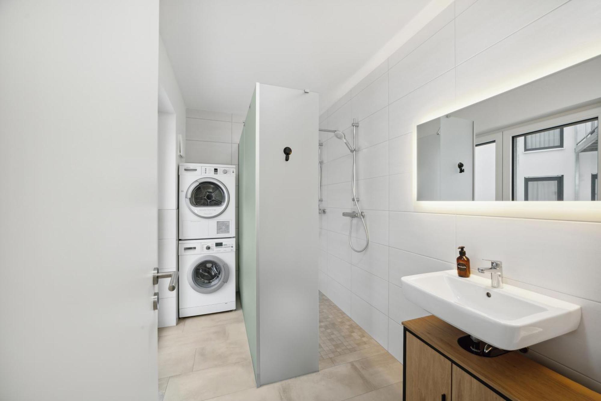 Sali Homes Spacious Apartment With Terrace In City Center Bayreuth Exteriör bild